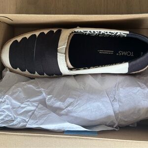 Tom’s Valencia Platform Espadrille size8